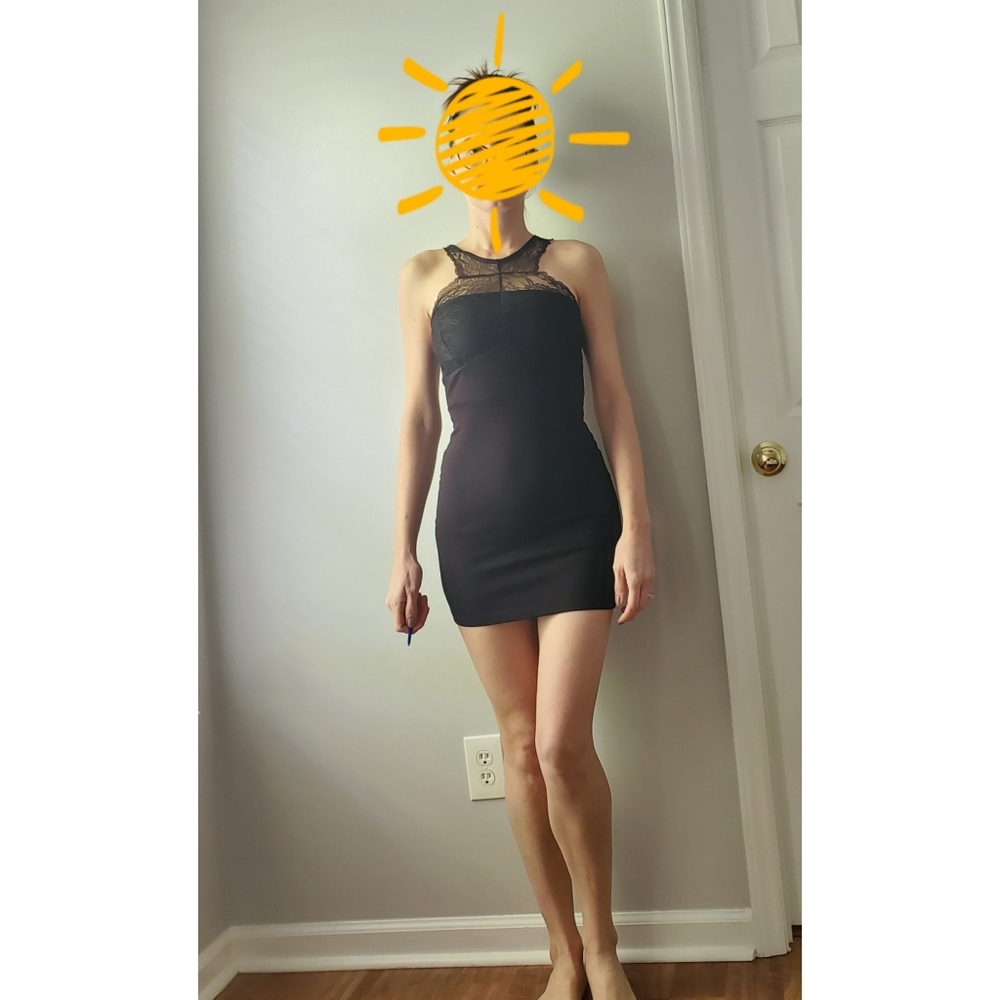 Guess bodycon black dress XS